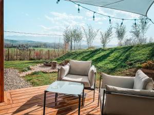 Chalet insolite - SPA - Vue Pyrénées - Brasero外面的花园