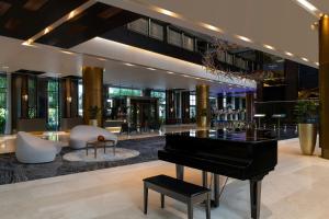 Un lugar para sentarse en The Westin Doha Hotel & Spa