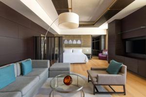Un lugar para sentarse en The Westin Doha Hotel & Spa