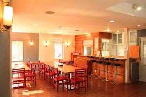 Nhà bếp/bếp nhỏ tại Irodorinoyado Kaede Izumi - Vacation STAY 70095v