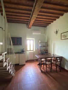 Η κουζίνα ή μικρή κουζίνα στο Agriturismo la Pieve di Casabucci