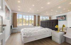 Postel nebo postele na pokoji v ubytování Frigga + 26 fotografií