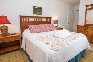 Gallery image of Keuka Lake Dockside Retreat in Penn Yan