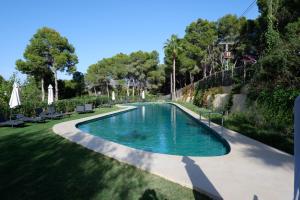 Bazén v ubytování Hotel Serawa Moraira nebo v jeho okolí