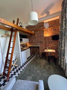 Kuchyň nebo kuchyňský kout v ubytování Hotel 22