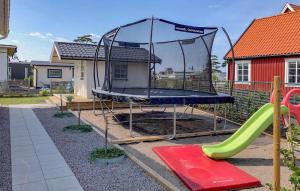 Gallery image of Lovely Home In Skummelslövsstrand in Skummeslövsstrand +9 photos