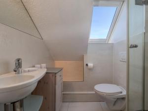 Ένα μπάνιο στο Brigitte App 1 West +6 φωτογραφίες