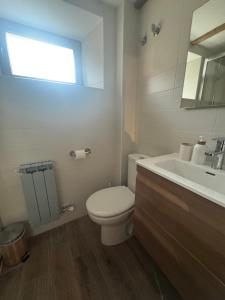 Ein Badezimmer in der Unterkunft La Casita de Verdiago