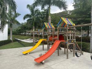 Zona de joacă pentru copii de la Beautiful Santa Fe de Antioquia DiSole apartment