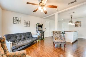 Gallery image of 18 Mi to Downtown Atlanta Quiet Home with Fire Pit in Lithia Springs