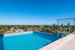 Bazén v ubytování Matrisa Santa Teresa Apartments nebo v jeho okolí