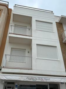 Rõdu või terrass majutusasutuses Meleta Apartments