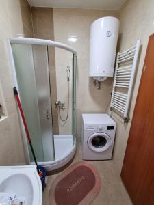 Kupatilo u objektu Apartman Autokomanda