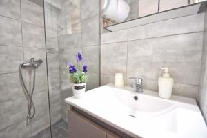 Imagine din galeria proprietății Mouragia Old Seaside Studio în Corfu