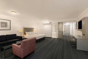 Posezení v ubytování Courtyard by Marriott Darwin