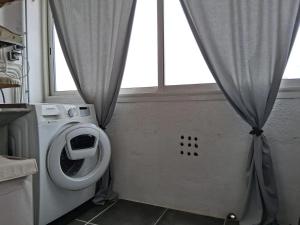 Imagen de la galería de Appartement moderne à Perpignan avec vue sur la montagne, en Perpiñán