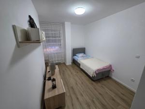 Billede fra billedgalleriet på Relje krilatice i Novi Pazar