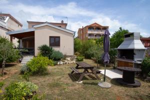 Zahrada ubytování Apartman Francesca