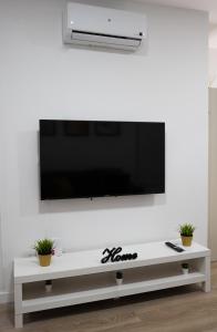 TV a/nebo společenská místnost v ubytování Zabas FLAT