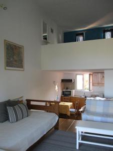 A seating area at Theodosia Studios