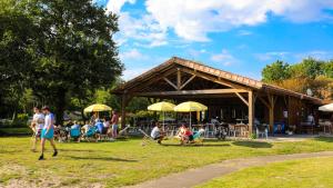 Επισκέπτες που μένουν στο Cocooning Tipi - Azur +35 φωτογραφίες