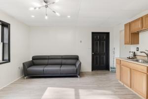 Gallery image of Mansion in the Mountains - Luxury, Peace & Family in Suffern