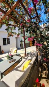 Foto dalla galleria di Eden GuestHouse a Sardina