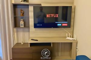 Gallery image of Apto 2 quartos na praia de Torres - 500mts do mar - Varanda com churrasqueira - Tv Smart - Wifi - Garagem - Aceita Pet in Passo de Torres