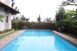Afbeelding uit fotogalerij van Villa Rasamala in Sampal 2