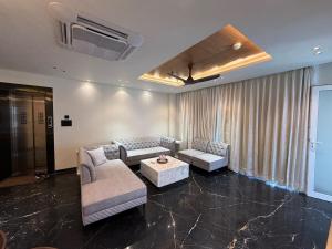 Легло или легла в стая в Signature Suite By The Lazy Host + 6 снимки