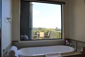 Fotografie z fotogalerie ubytování Armalong Winery Chalets v destinaci Rosevears