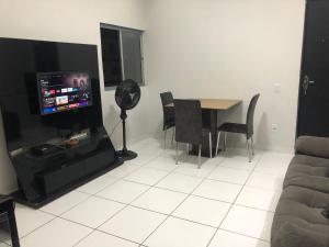 TV/trung tâm giải trí tại Apto próx de tudo com lazer e conforto COP30