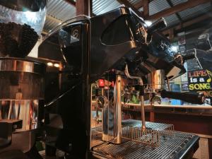 Kuchyň nebo kuchyňský kout v ubytování Eyy Hostel Panglao