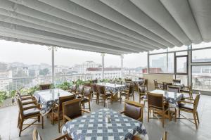 Restaurace v ubytování Hanoi Sail Hotel + 37 fotografií
