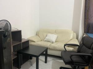 Fotografie z fotogalerie ubytování Room for 4s NEW location Najda v destinaci Abu Dhabi