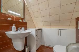 Koupelna v ubytování WHY NOT Apartamenty widokowe PANORAMA