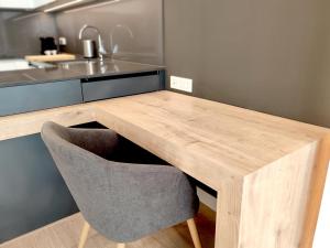 Dapur atau dapur kecil di Sky View Design and relax top view with free parking