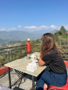 Ein allgemeiner Bergblick oder ein Berglick von des Hotels aus