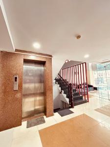 Foto dalla galleria di Ruby Căn hộ Dịch vụ Khách sạn a Ga Phú Văn