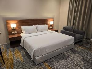 Galeriebild der Unterkunft شقق الشرفة للشقق المفروشة -AlSHORFA FURNISHED APARTMENT in Riad + 41 Fotos