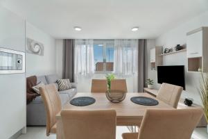 Dapur atau dapur kecil di Apartamento Iris Tropical
