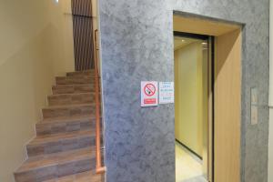 Certifikát, hodnocení, plakát nebo jiný dokument vystavený v ubytování 花蓮東大門民宿-電梯民宿