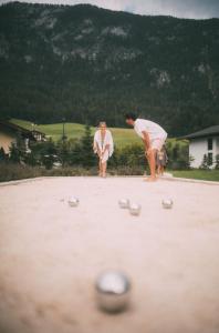 Hostia v ubytovaní POST Family Resort + 37 fotografií