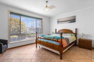 Ardrossan Hotel Motel客房内的一张或多张床位