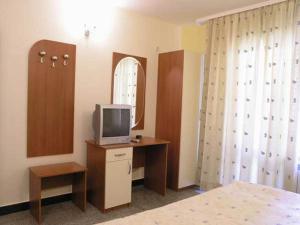 TV a/nebo společenská místnost v ubytování Hotel Ertancom + 11 fotografií