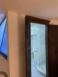 Dream House Sanremo's centerにあるテレビまたはエンターテインメントセンター +7枚の写真