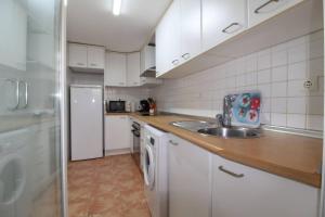 Kuchyň nebo kuchyňský kout v ubytování Apartamento Cortes Altea + 3 fotografie