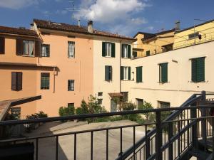 a view from the balcony of a building at L'Archetto in Cremona