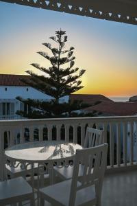 Μπαλκόνι ή βεράντα στο Sunrise Getaway w Sea Views