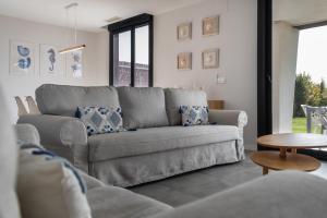 Φωτογραφία από το άλμπουμ του Chalet Las Marismas 8 - Playa de los Haraganes HCHM8P00 σε Isla Canela